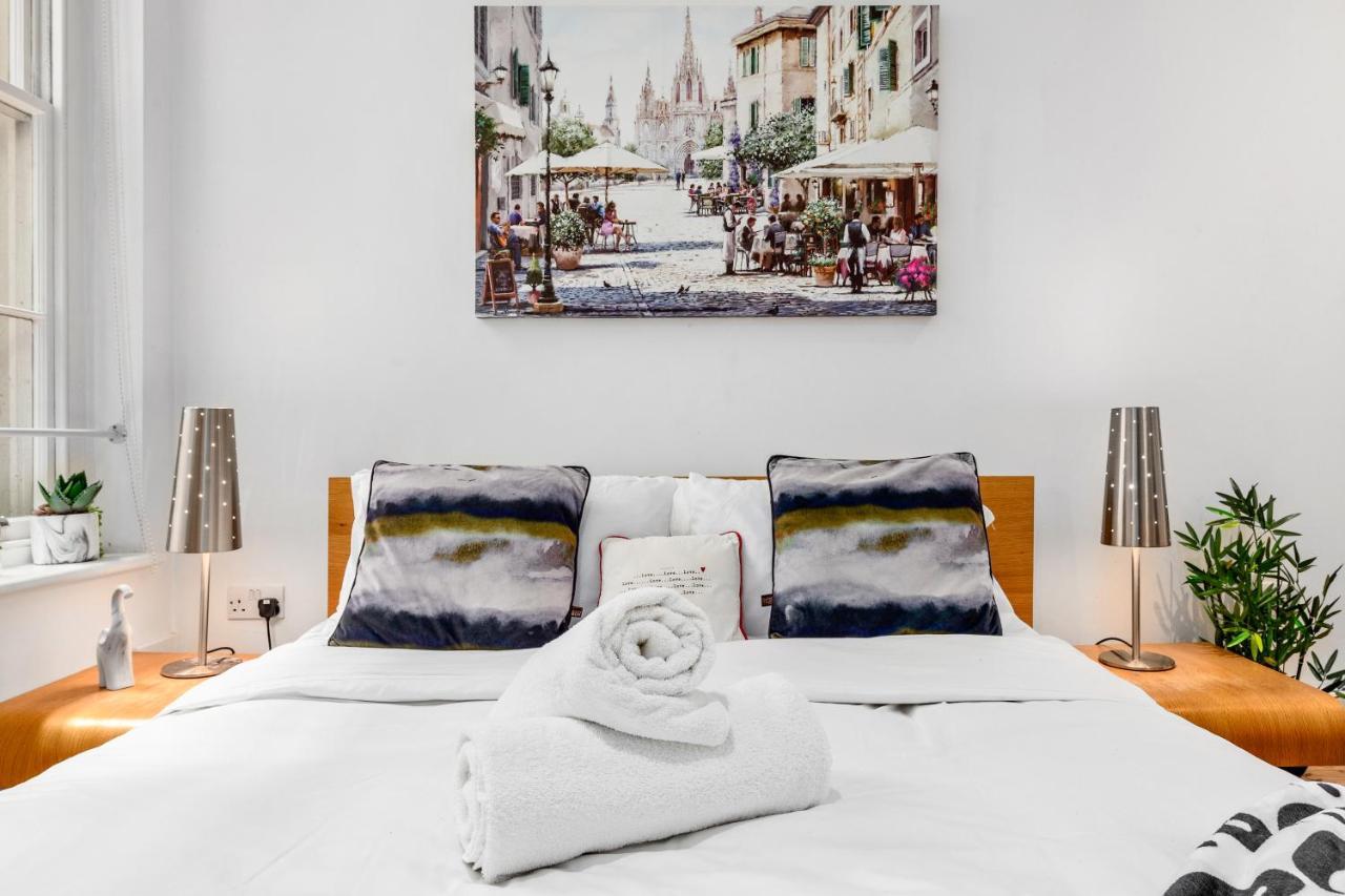 3-Bedroom Flat In London Sleeps 14 Hy1 외부 사진